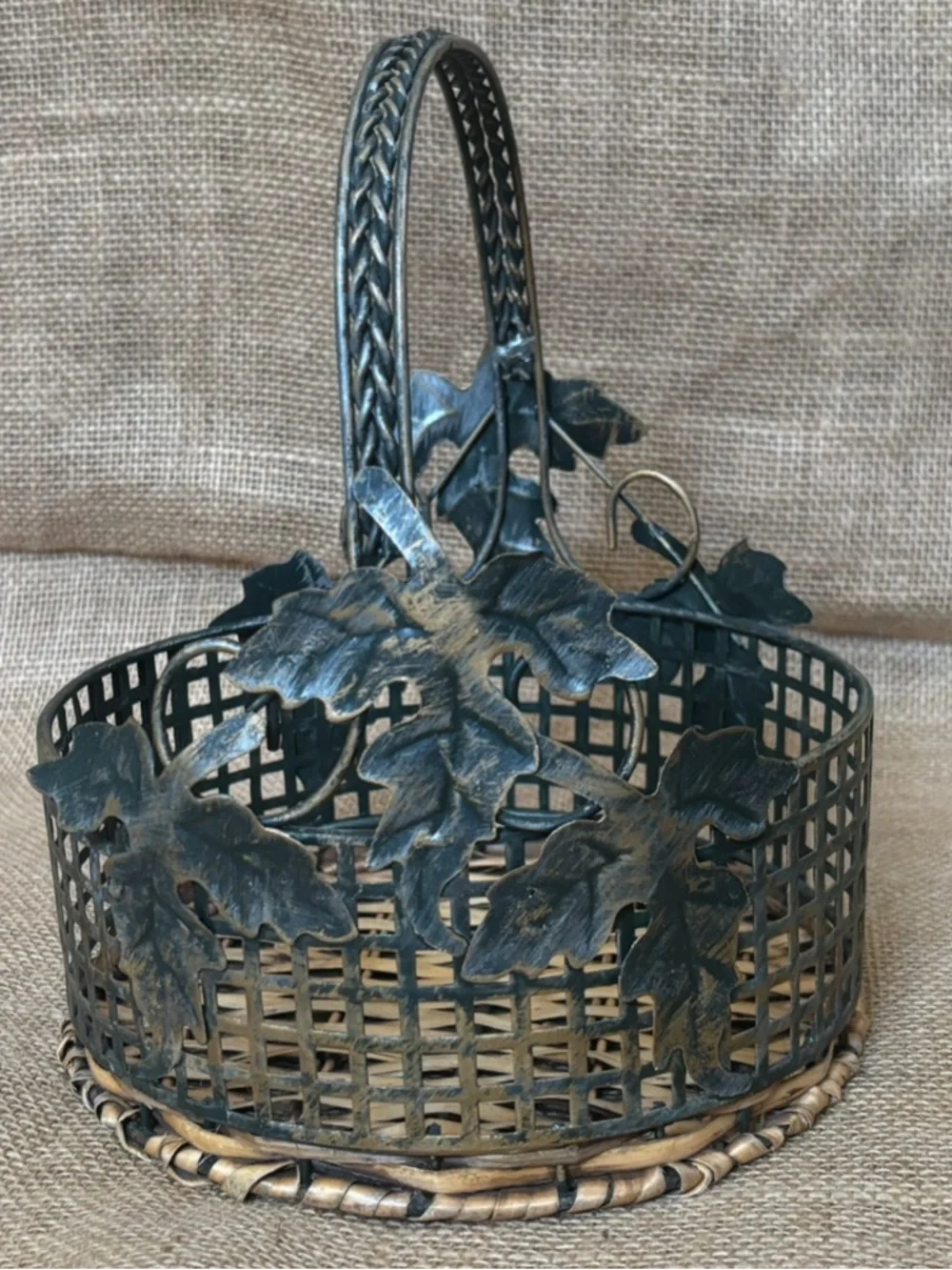 Distressed Leaf Open Weave Metal Basket with Wicker Base Rustic Farmhouse Tuscan
